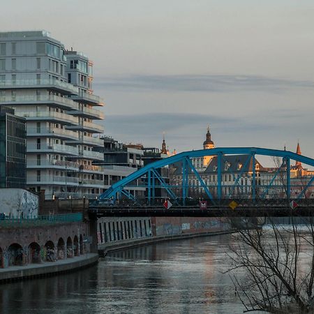 Oomph Wroclaw Deluxe Apt Ruska Daire Dış mekan fotoğraf