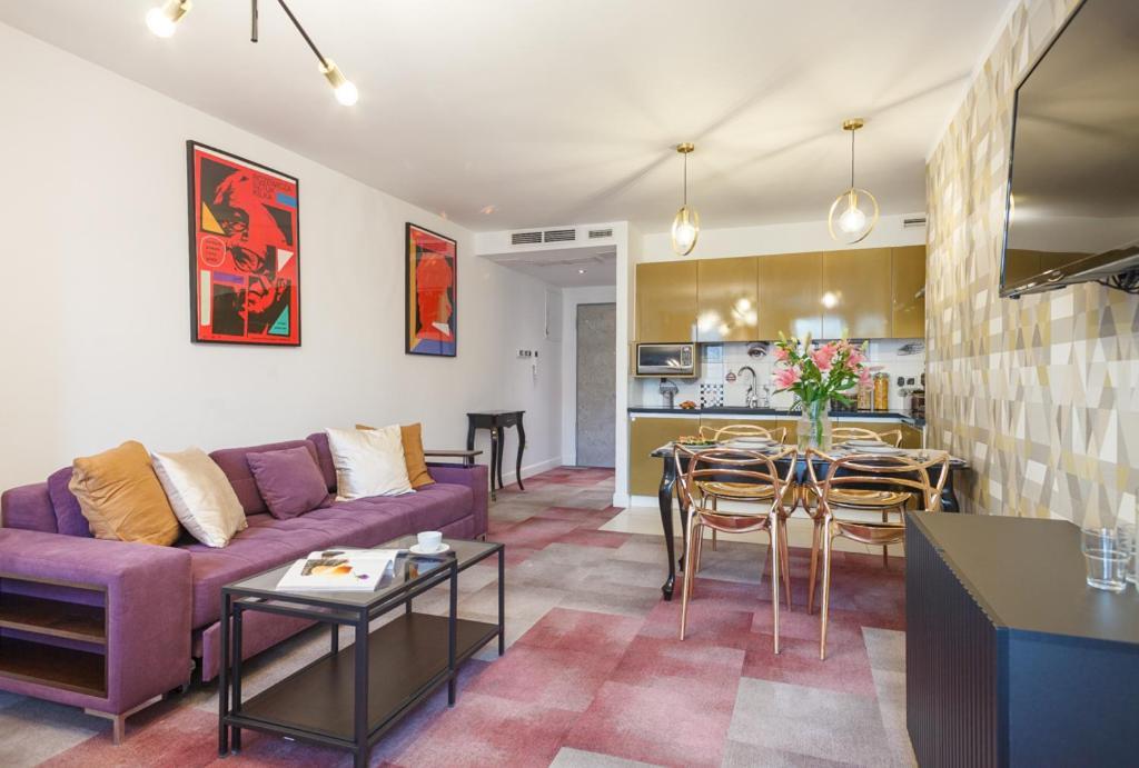 Oomph Wroclaw Deluxe Apt Ruska Daire Dış mekan fotoğraf