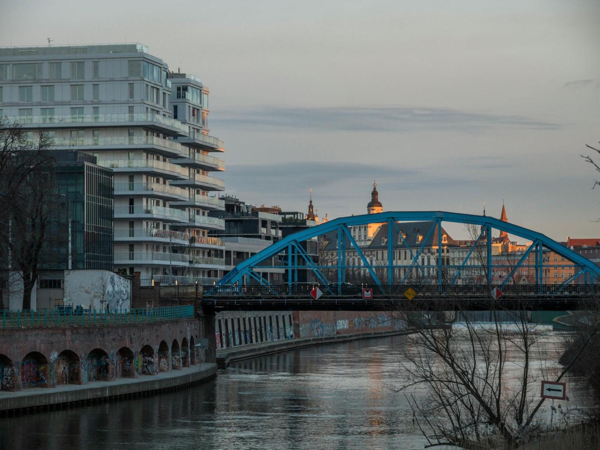 Oomph Wroclaw Deluxe Apt Ruska Daire Dış mekan fotoğraf